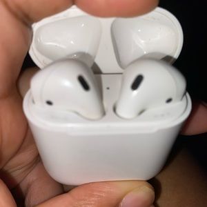 Apple airpods